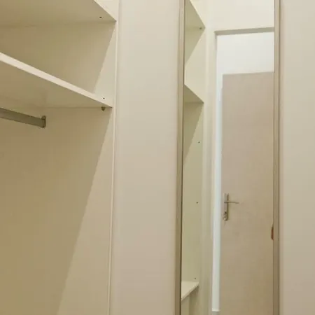 White Bell #colony Center Apartment *